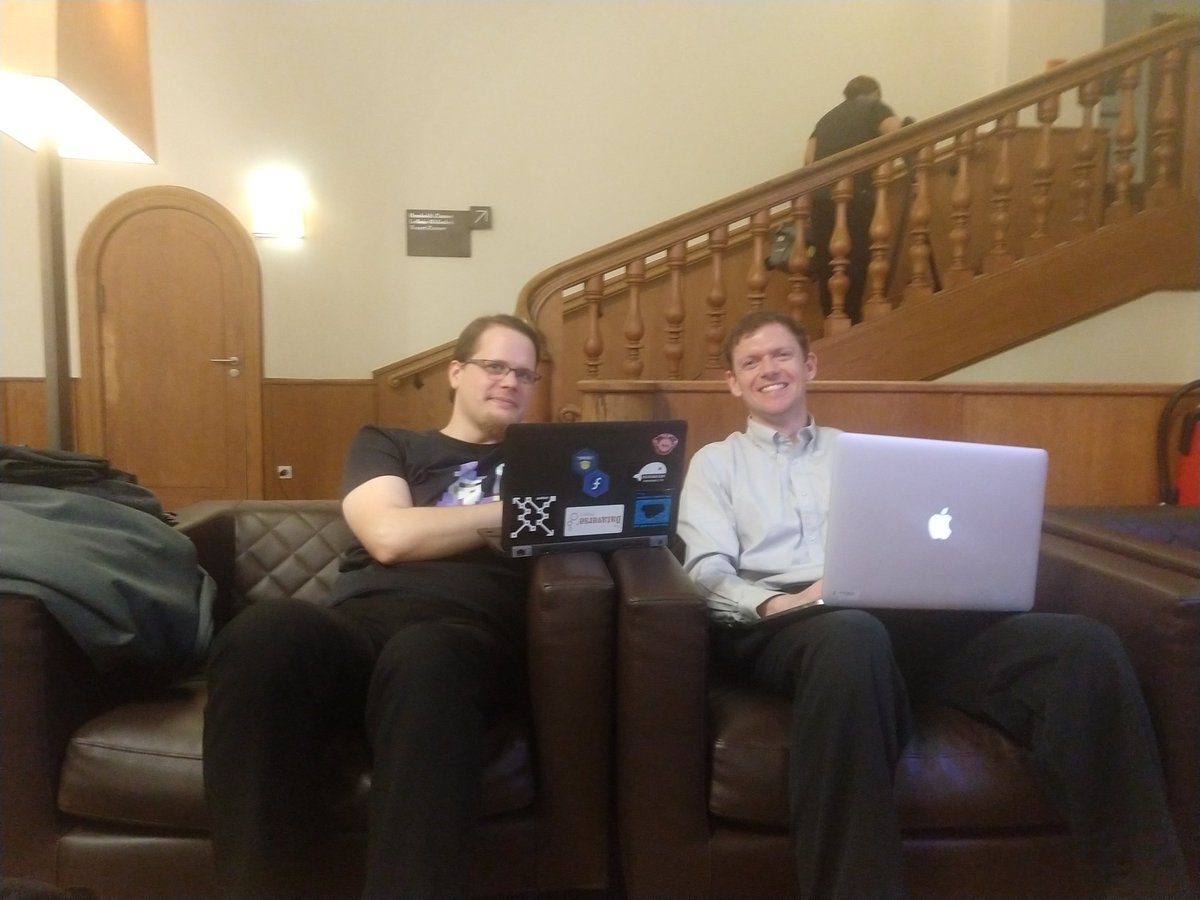 philipdurbin's tweet image. Impromptu @dataverseorg hackathon with @poi_ki_lo_therm at #OpenScienceDays