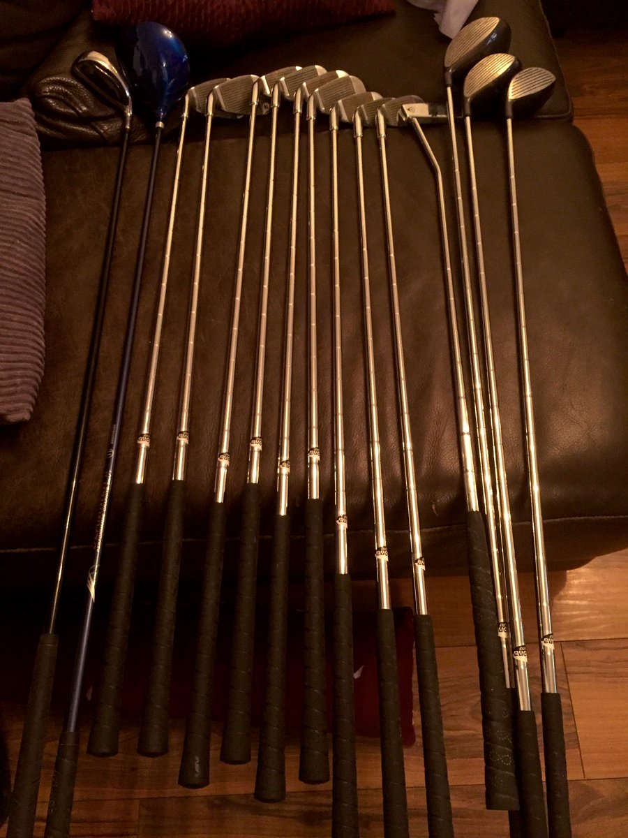 diggerdavewales's tweet image. Golf clubs coming out of retirement 😁 #golf #golfmates #backtopractice