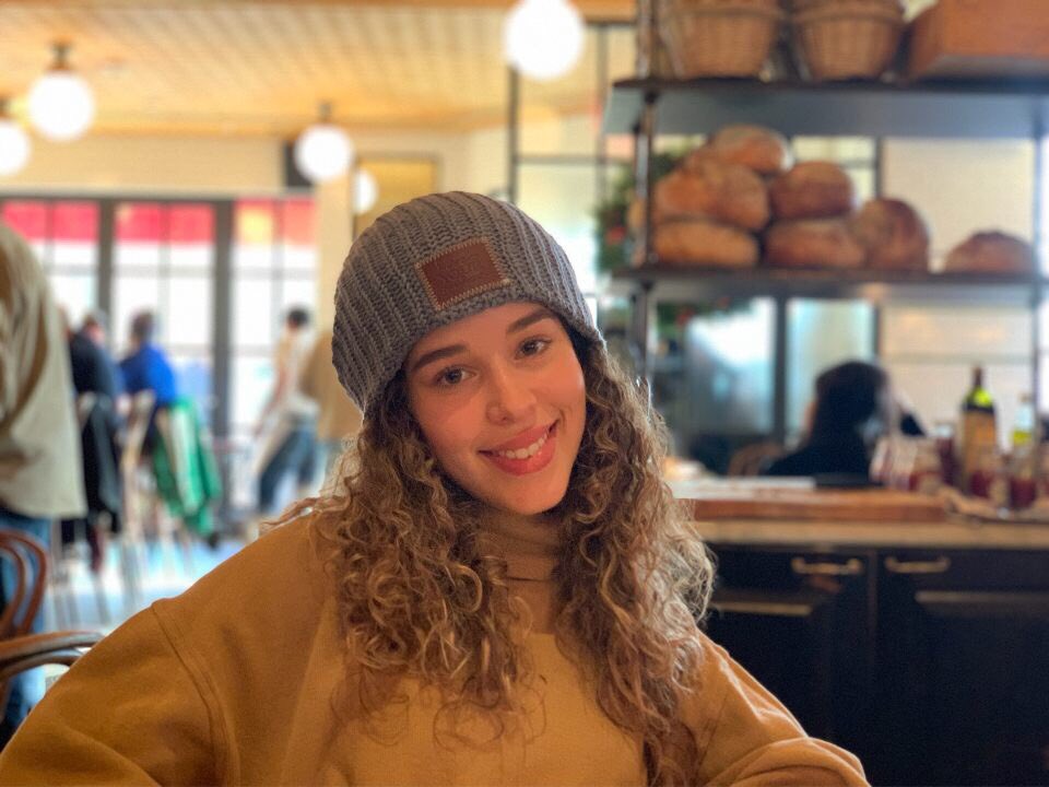 BSCLYMCrew's tweet photo. Our beautiful crew member Kim is loving her melon!! 💞🍉 We hope your semester is starting off on the right foot! 📚🐯 #lymcrew #lymlife https://t.co/ZsiuHKwOii