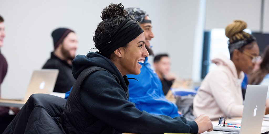 Our Regular Decision deadline is in 10 days! Seniors, submit your app by 2/15 and get a decision mid-March! 📪 Learn more and apply now: assumption.edu/admissions-fin…