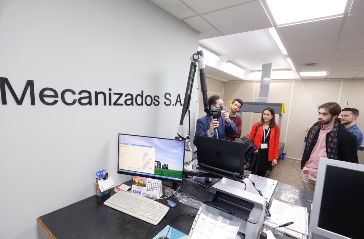 EDEMempresarios's tweet photo. 🔧 Hoy nos hemos ido de visita con nuestros #alumnos del #MasterMEL a MECANIZADOS SA para conocer sus instalaciones y desarrollo de productos con Joaquín Mínguez, product manager de la empresa ¡Muchas gracias!

#EDEMexperience https://t.co/M241jLbL0p