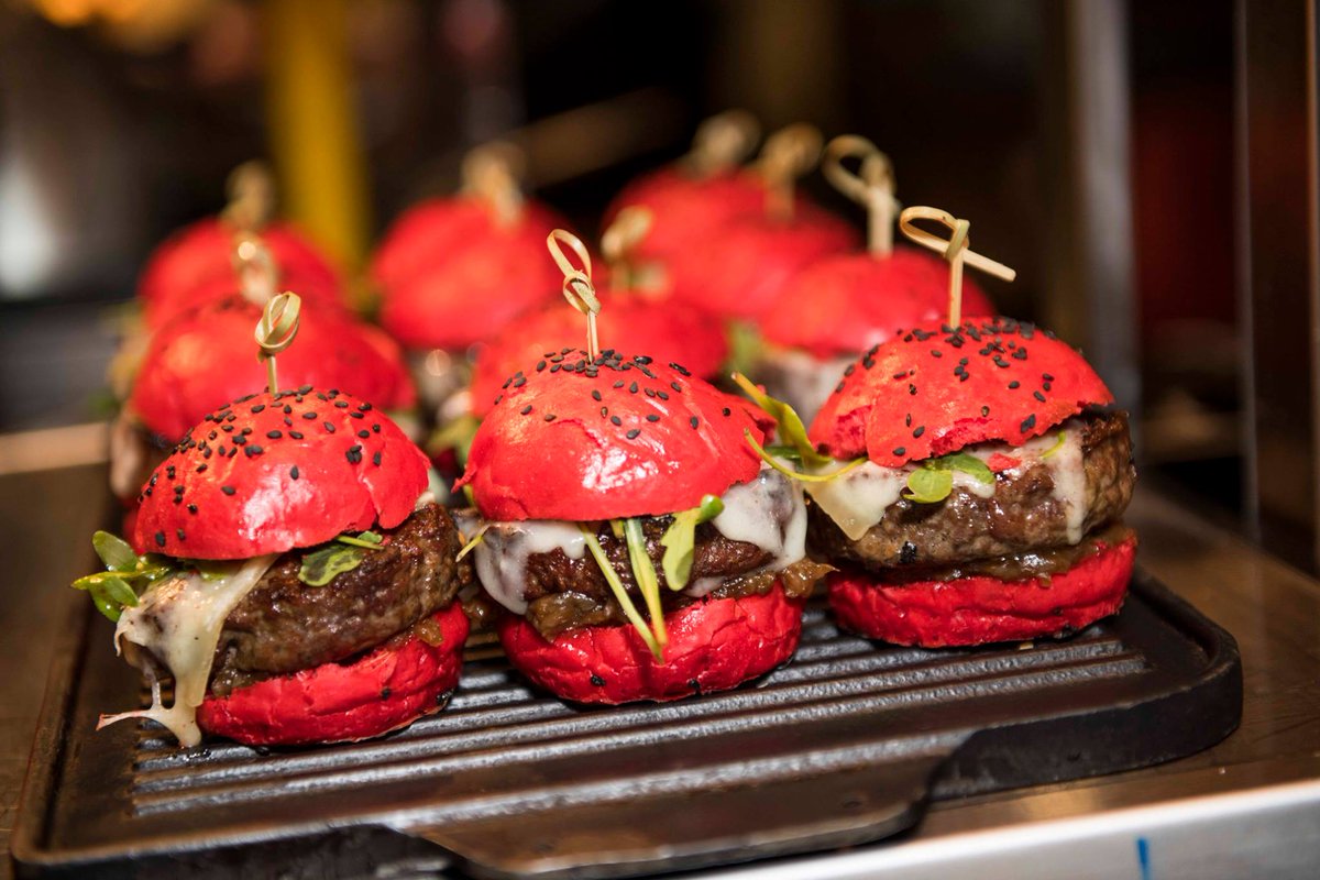 Advantage_Club's tweet photo. 20% off Friday brunch at Santa Monica Breakfast Club, Grand Hyatt Doha https://t.co/5TUStCKPRi https://t.co/knuzt6PUOd