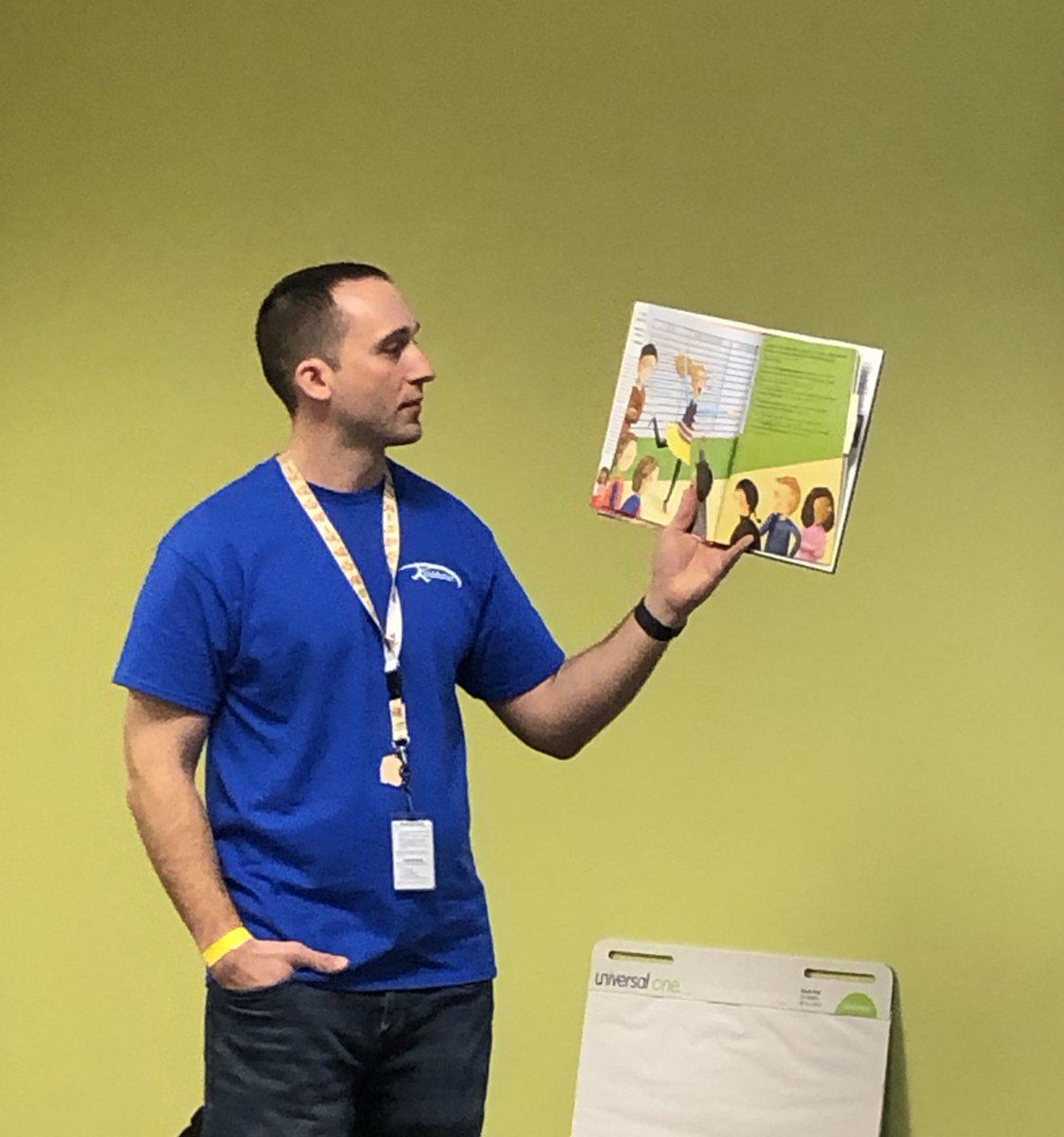 GrahamElem204's tweet photo. Proud of our #grahamfalcons students and @troyer3500 for providing leadership during the first @KidsMatter2U digital summit. @ipsd204 #DigitalCitizenship #digitalcit #futureready204 https://t.co/eSvqSSCLlg