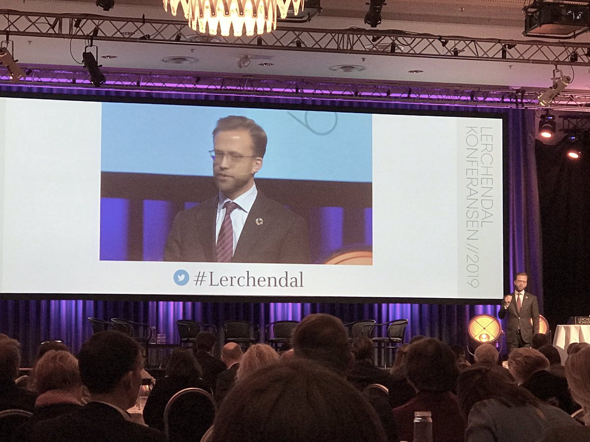 - Norwegian Open AI-Lab på <a href="/NTNU/">NTNU</a> er et godt eksempel på hvordan man bryter ned siloer og samarbeider på tvers - det trenger vi mer av for at Norge skal lykkes, sier vår ferske &amp; første norske digitaliseringsminister @nikolaiastrup til #Lerchendal.