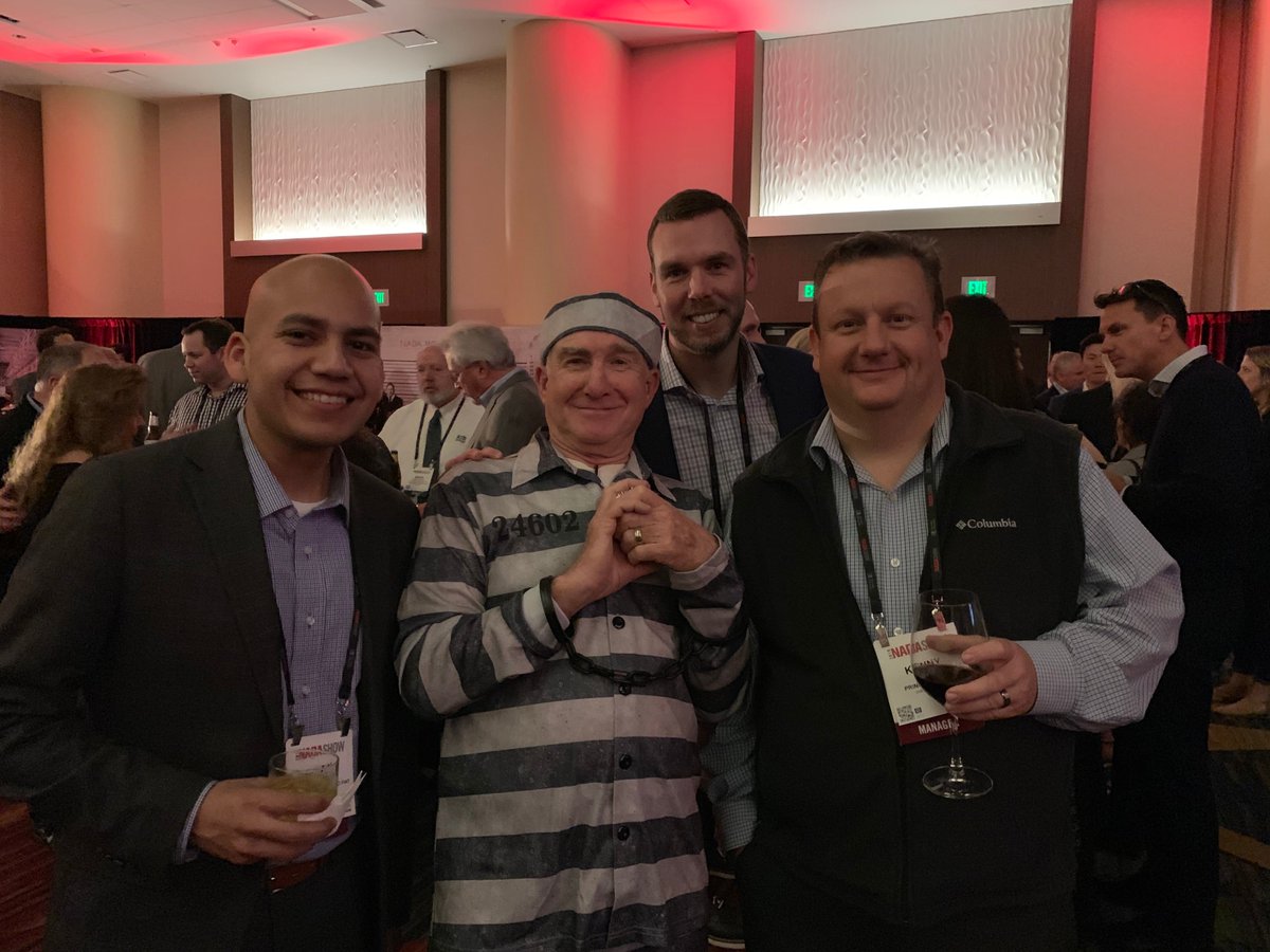 KampmannAbigail's tweet photo. In January, our corporate team took a trip to the @NADAUpdate​ Show in San Francisco where we were introduced to some awesome ways that we can better serve our customers. We look forward to using these new tools to provide exceptional care at @PrincipleAuto in 2019! https://t.co/7jfgqTNPr7