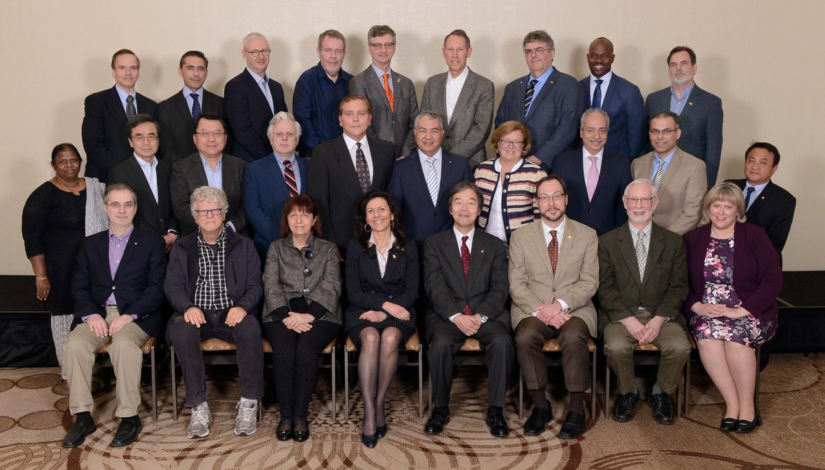 A gathering of some of the finest minds in computing: The Computer Society's Board of Governors met last week for its first meeting of the new year. Learn more about our BOG: computer.org/web/volunteers…
#ieeecs #ieeecomputersociety