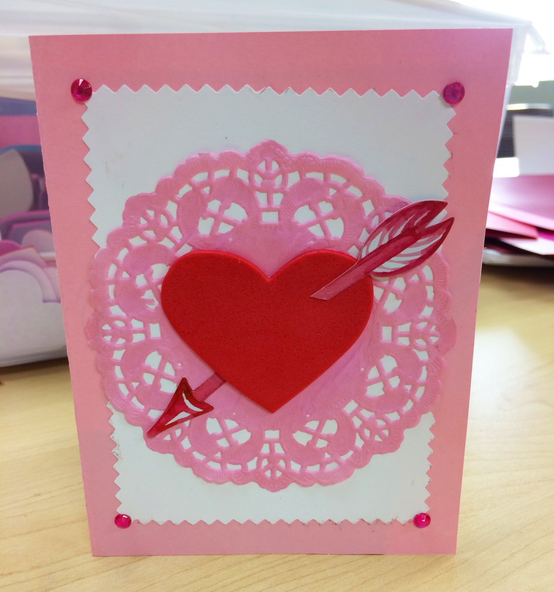 MadCollCreator's tweet image. Valentine's Day is coming up! Stop by and make a card for a loved one ❤️