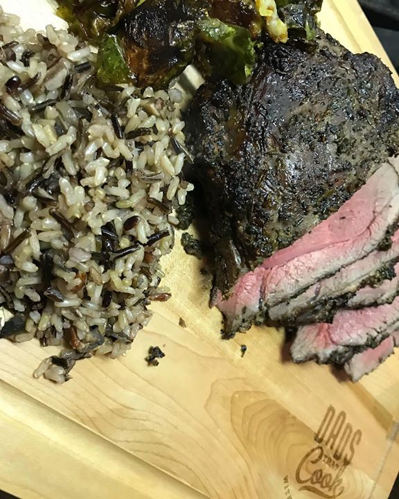 DadsThatCook's tweet photo. Roasted Leg of Lamb, Wild Rice and Sweet n Savory Brussel Sprouts...

Get Recipes Here: https://t.co/lvCNtdSeH7

#dadsthatcook #legoflamb #wildrice #brusselsprouts https://t.co/6sZtP7HkFu
