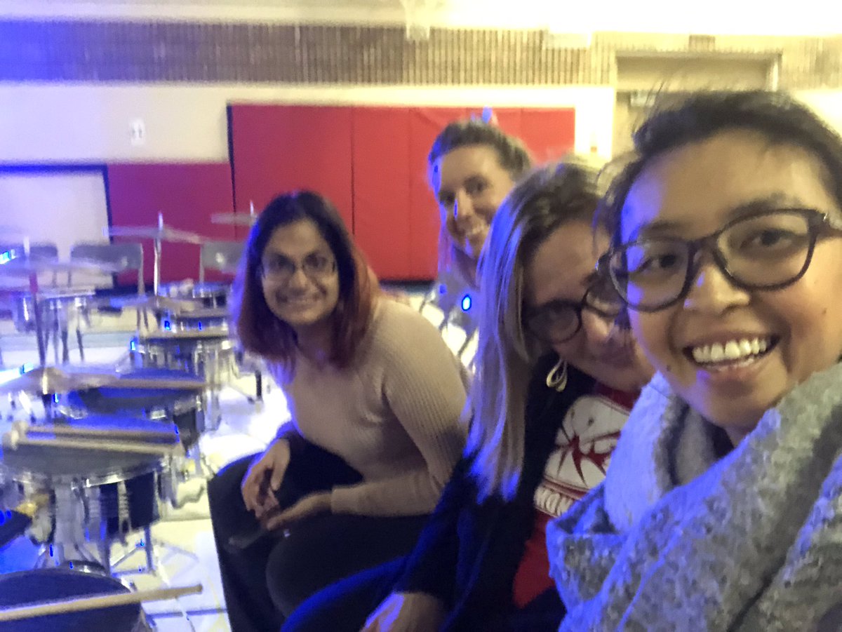 Teachers drumming at lunch <a href="/MadocDrive/">Madoc Drive PS</a> <a href="/PeelSchools/">Peel District School Board</a>! Thank you @RayKingsmore ! @TweetsLuong <a href="/CoachMonique/">Mrs Tamaya's Inquiring Minds</a> @kennedy_les
