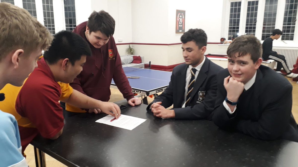 worksopcollege's tweet image. This #SaferInternetDay19 our students are coming up with a whole school charter to outline the way we behave on social media. #watchthisspace 👀