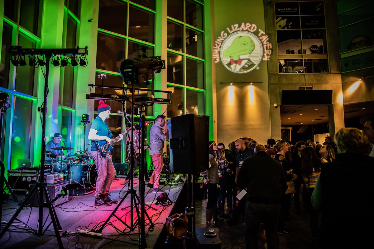 winkinglizard's tweet image. If you want to view the full album from @Capture_Cle from our 2018 Tour Party on January 26th at the @GLScienceCtr click the link below and enter the password: thelizard 

…tureclevelandphotography.zenfolio.com/p422648389