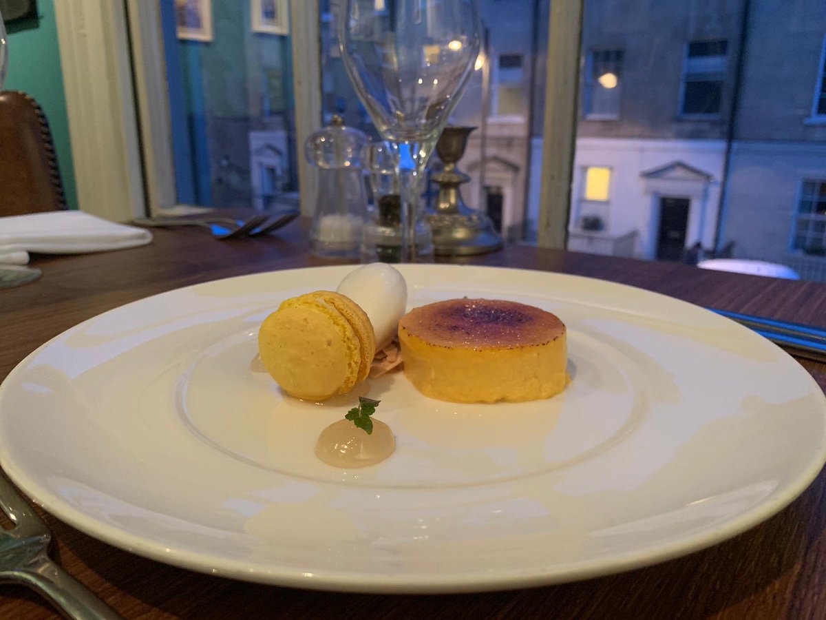 King William pub and dining tweet media