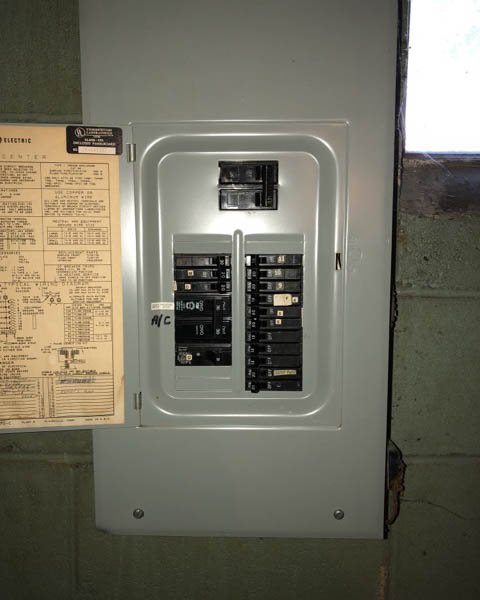 TriStateSmartHm's tweet image. If you’re in #Gallipolis or the surrounding areas and in need of #HomeInspection services, look no further than the top tier services of #TriStateSmartHomeSolutionsLLC Give Us A Call at # (740) 227-4866 today! #HomeInspection #HomeInspectionCompany #Ga ... bit.ly/2P1kB5a