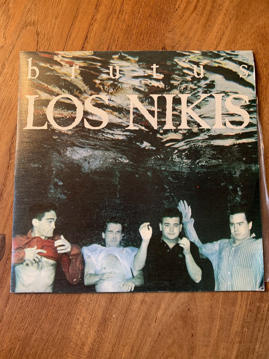 Mi coleccion de singles de #LosNikis crece <a href="/manonthemoonmag/">MANONTHEMOON</a> recomienda su nuevo disco