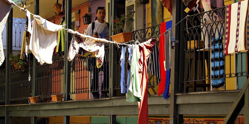 Imagine trying to send money home to your family, only to be hit with high fees and restrictions that make it even harder to get your money to the people who need it. This is the reality for tens of millions of people, but #stablecoins can help. Read more: bit.ly/2RCaG6R