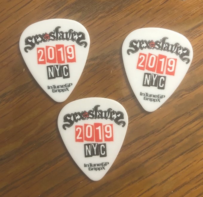 @sexslaves LIMITED EDITION guitar picks set ON SALE. Only 100 sets available! Click on this link to get yours: sexslavesmusic.bigcartel.com/product/guitar… #sexslavesmusic #eric13 #delcheetah #jbomb #nyc #guitarpicks #set #available #limitededition #onsale