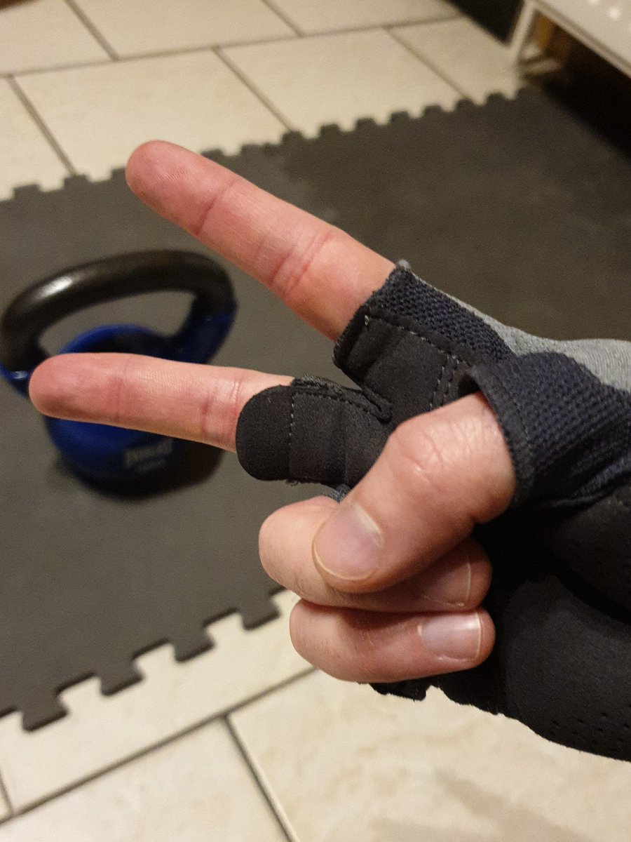 #RoadtoViking day 2... 15 minutes (une de moins qu'hier) mais toujours aussi lessivé après exercice intense. 
Oushhh Master 🏋️‍♀️🏋️‍♀️🏋️‍♀️
<a href="/Winslegue/">Winslegue</a> kiss de Belgique 😘😘