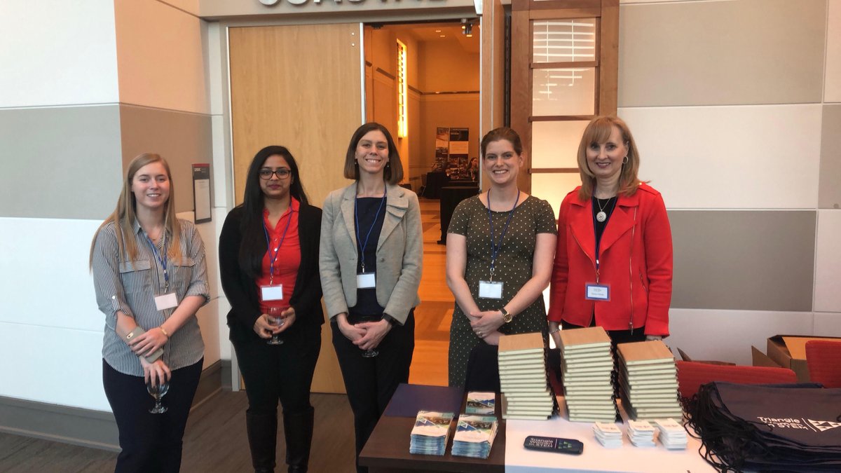 TriangleWiSTEM's tweet image. At last night’s ‘The Ultimate Icebreaker’ @NCStateCareer , over 100 future engineers from all over NC met with 15 local companies to learn about opportunities in RTP.

#TriWiSTEM was excited to see so many #womenhelpingwomen.

A big thanks to all who attended!

#womENgineering