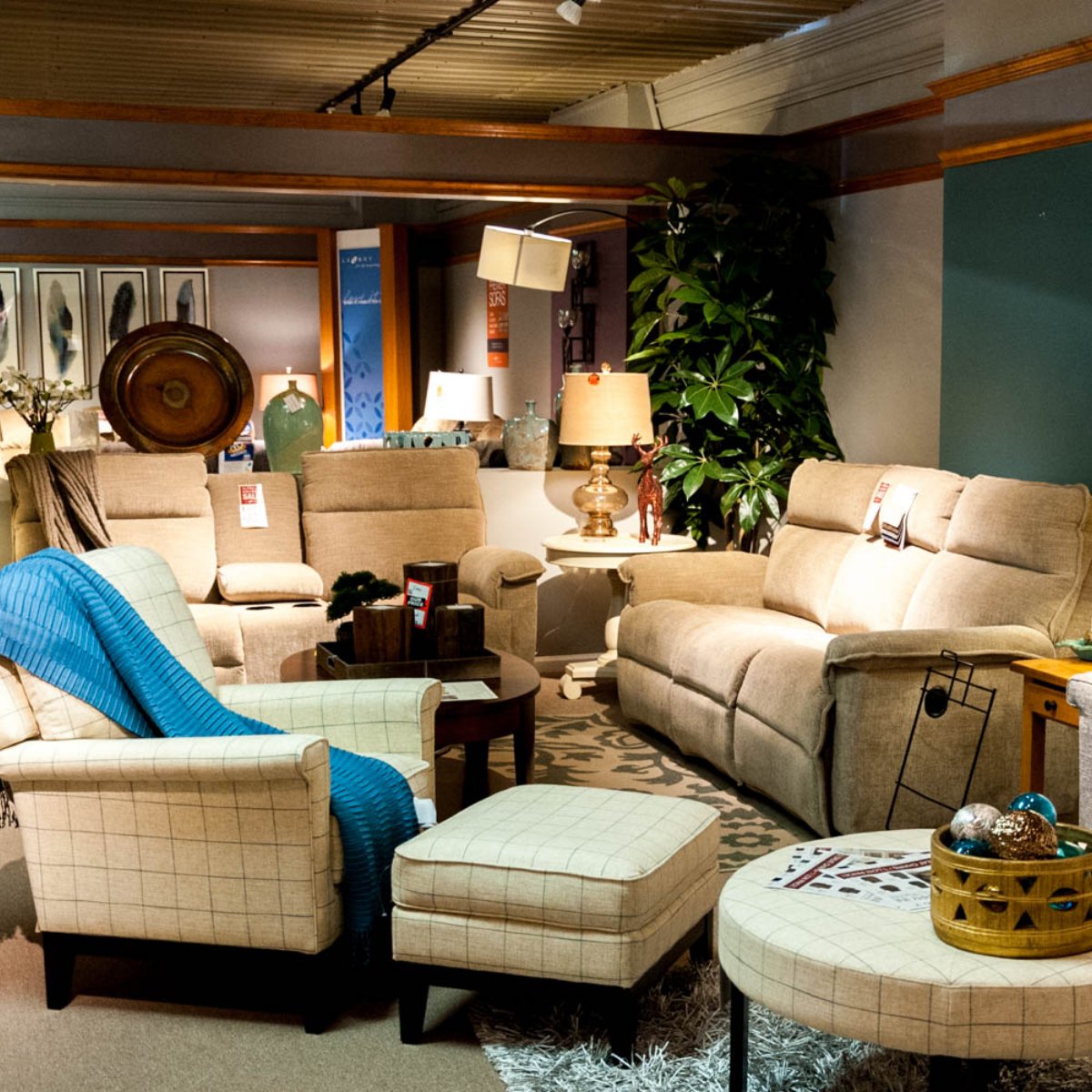 Bears Furniture / Beares is a leading retailer of exclusive household
