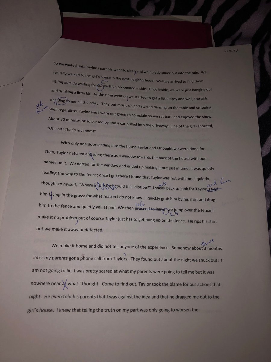 CarolineLouque's tweet photo. Someone PLEASE read this essay my brother turned into his professor for a grade, I am DECEASED🤣 https://t.co/JUcZJLnSrE