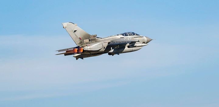 RAFAkrotiri's tweet photo. We’ve waved goodbye to the Tornado GR4 for the last time. 
The jet has flown its final sortie from RAF Akrotiri having carried out missions against Daesh since 2014. #903EAW @JustinReuterRAF #TornadoFarwell #ThankYouTonka https://t.co/irzF2cyN1w