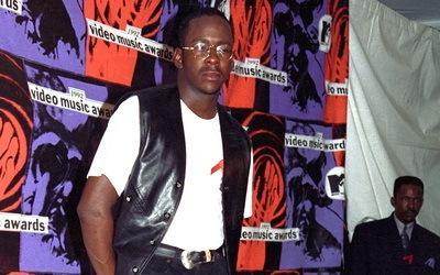 TheRSMS : Happy Birthday, Bobby Brown!   