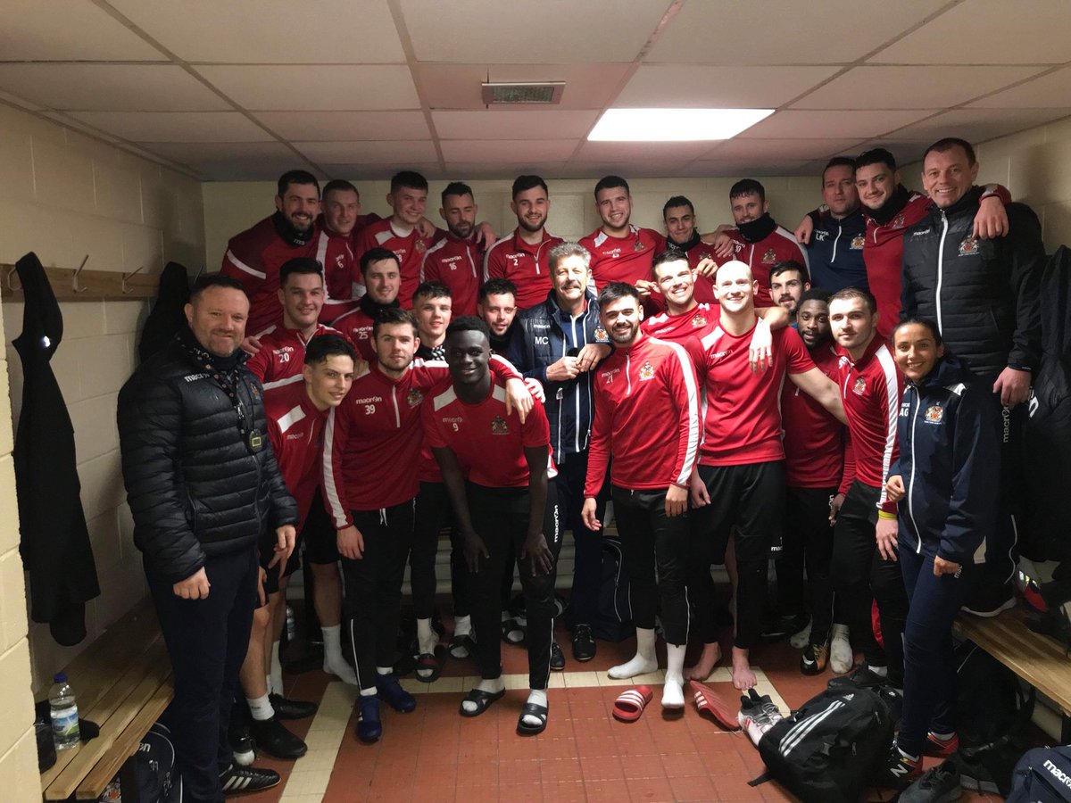 BarryTownUnited's tweet photo. Just in case our appeal is unsuccessful he had to come and see the boys tonight! 

We 💛💙 you @MacauleySoutham! https://t.co/K5qNQWgnXF