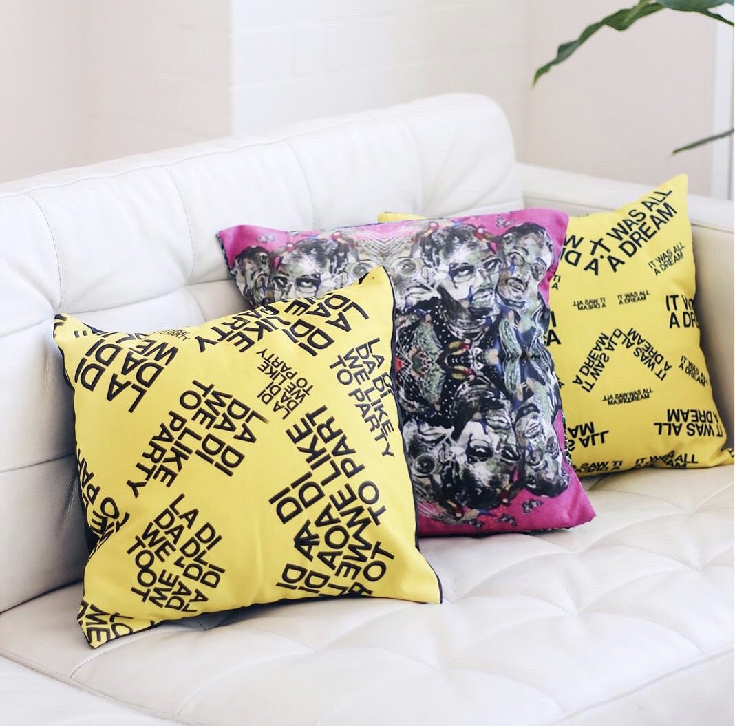 Mix our lyrics with the art cushions. Visit bit.ly/HHHcushion to recreate the look ⭐️