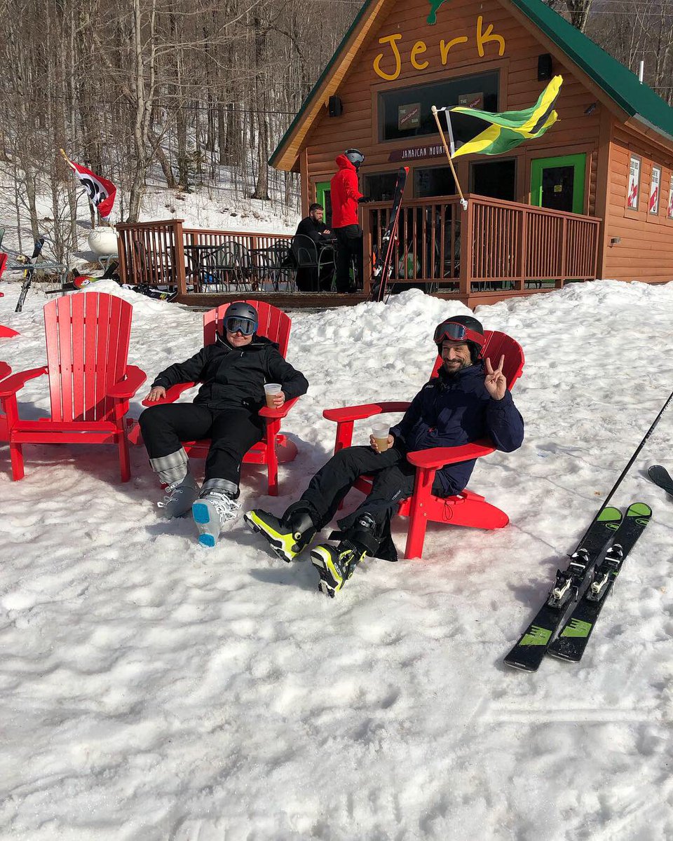 iBegUcallAtune's tweet photo. These are the conditions I live for at #killington #beast365 #lifeat4241 #springskiinginfebruary https://t.co/3XQSqPTJTA