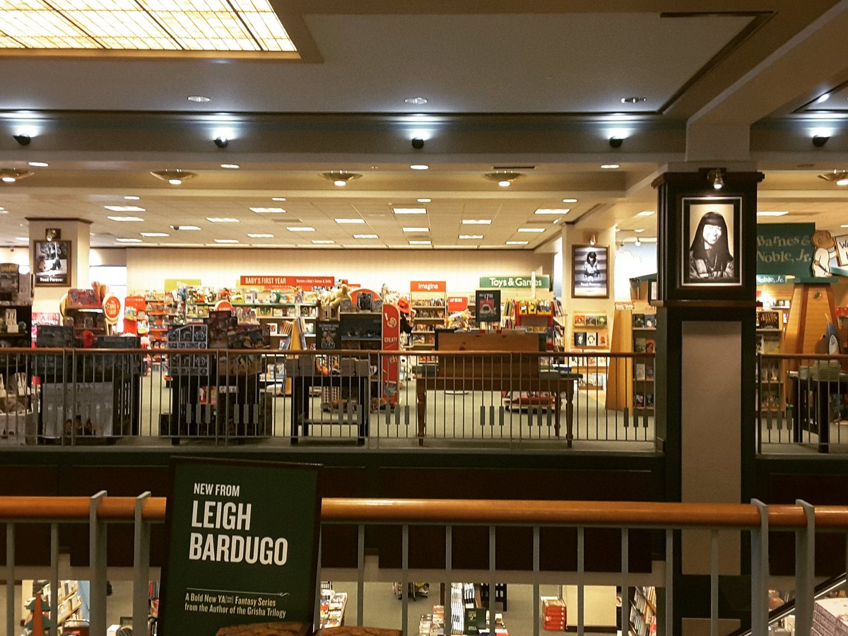 Try your hand at the latest trend: Where in the #barnesandnoble is #carmensandiego #whereintheworldiscarmensandiego #moveoverwaldo #theresanewgirlintown #bnhangout #bnmidwest #bninlightened