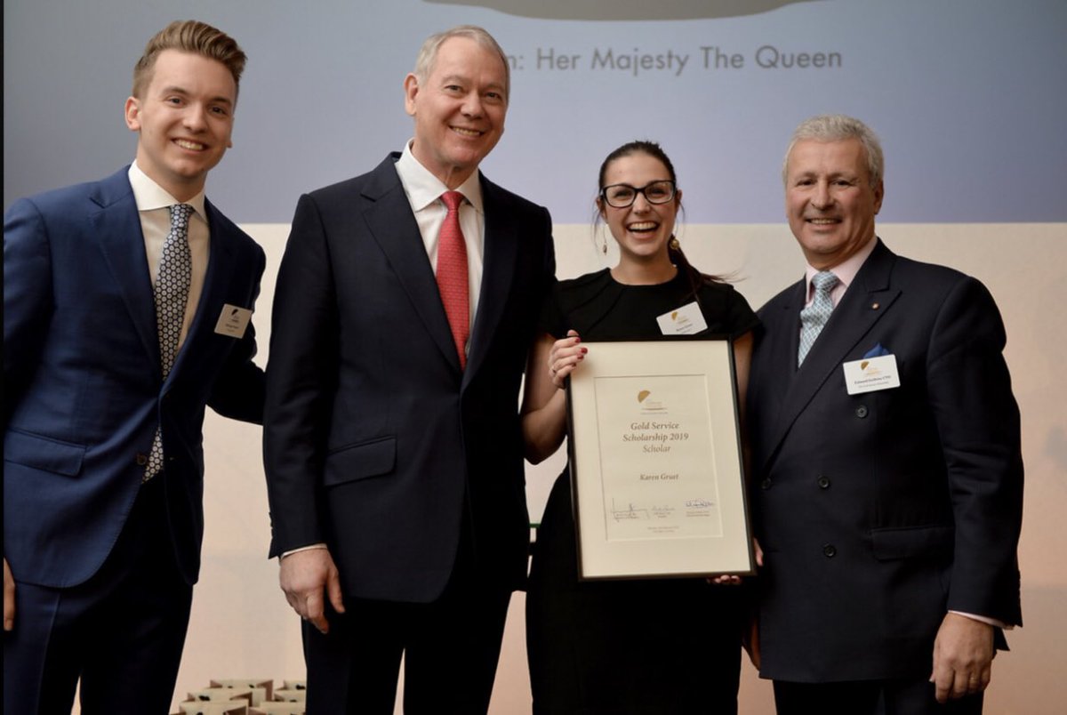 The moment Karen Gruet received her award from Alastair Storey, Edward Griffiths and Michael Staub yesterday evening
#GSS2019