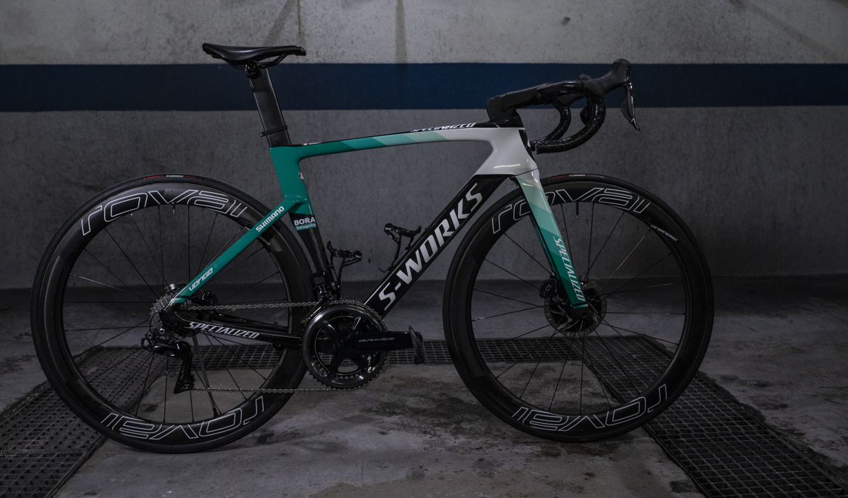 TOChainReaction's tweet photo. Introducing the Bora-Hnsgrohe S-Works Venge, the fastest road bike in the world! Now available right here at Chain Reaction Toronto, but in very limited supply. https://t.co/58RoJueS1u