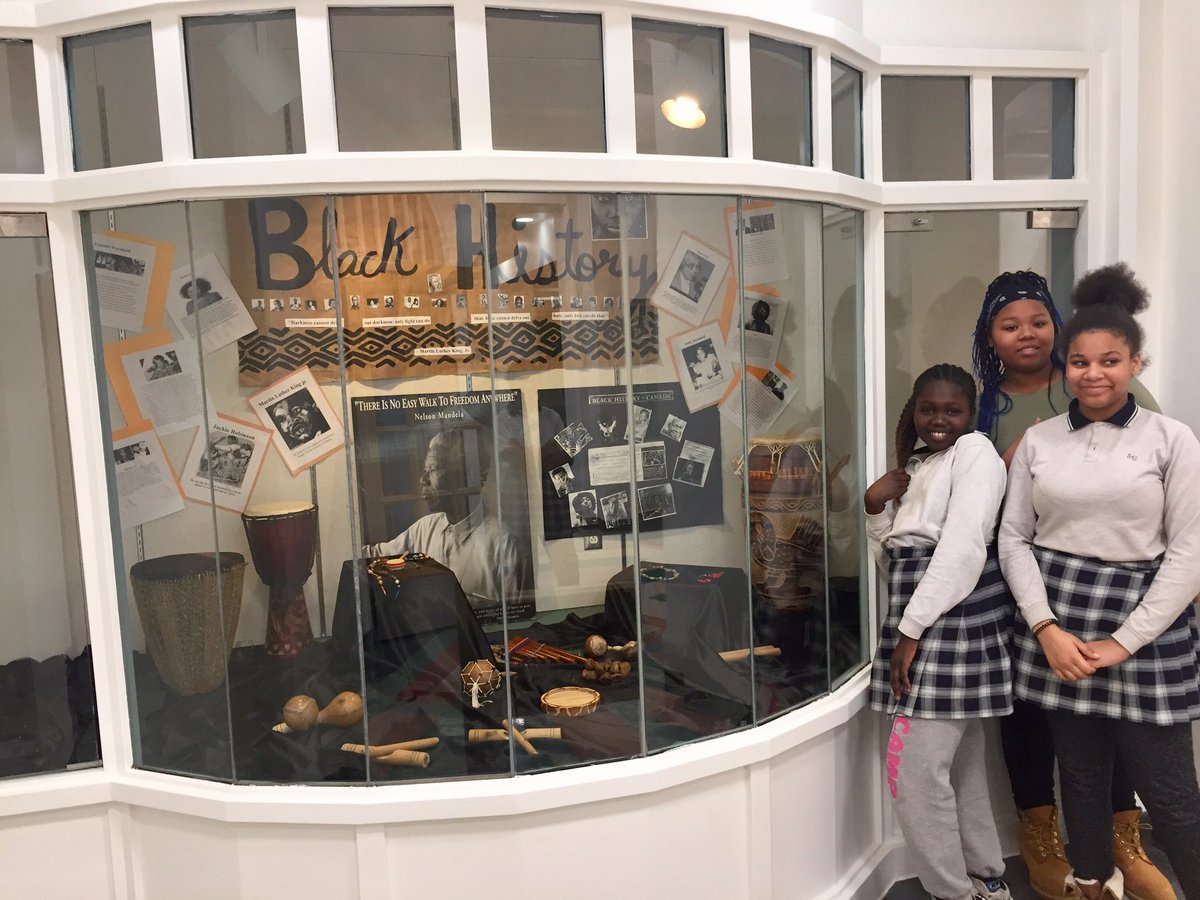 MartinezVenez's tweet photo. #2019MacBlackHistoryMonth display is ready! @ImmaculataOCSB #whymac #ocsbBeCommunity https://t.co/hQPd9EY7WK