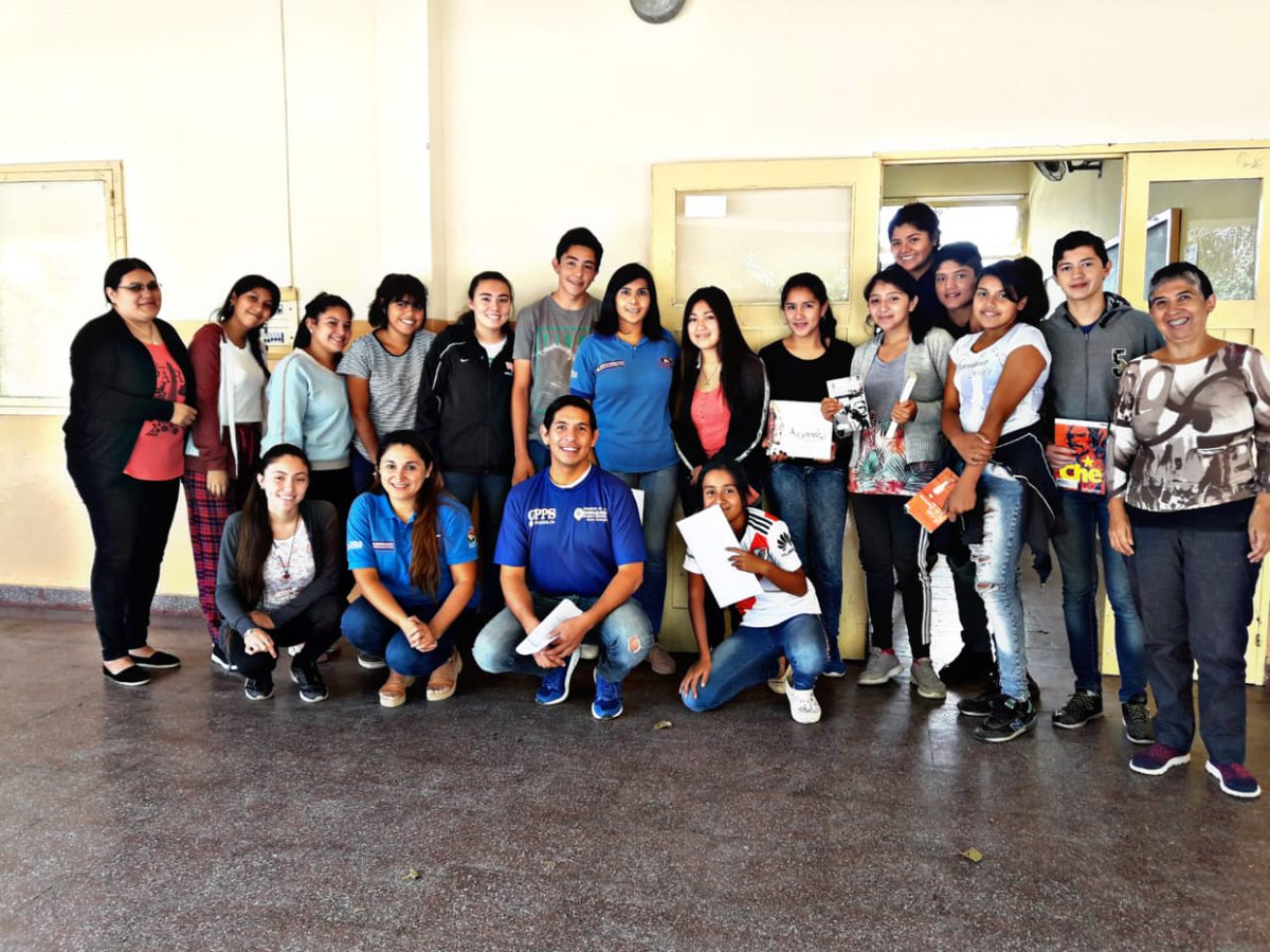 Acompañando junto a Coord Provincial Lo. <a href="/patriciapinasco/">Patricia Pinasco</a> a los chicos y profesores en #ApoyoEscolar del Col. Sec. N°5009  Ntra Sra del Rosario de #RosarioDeLaFrontera en la jornada de hoy <a href="/Galle81Juan/">Juan Carlos</a> <a href="/fguillesaavedra/">GUILLERMO SAAVEDRA</a> <a href="/artydance23/">Gilda Rodríguez</a> <a href="/UrtubeyJM/">Juan Manuel Urtubey</a> <a href="/aniberruezo/">analia berruezo</a>