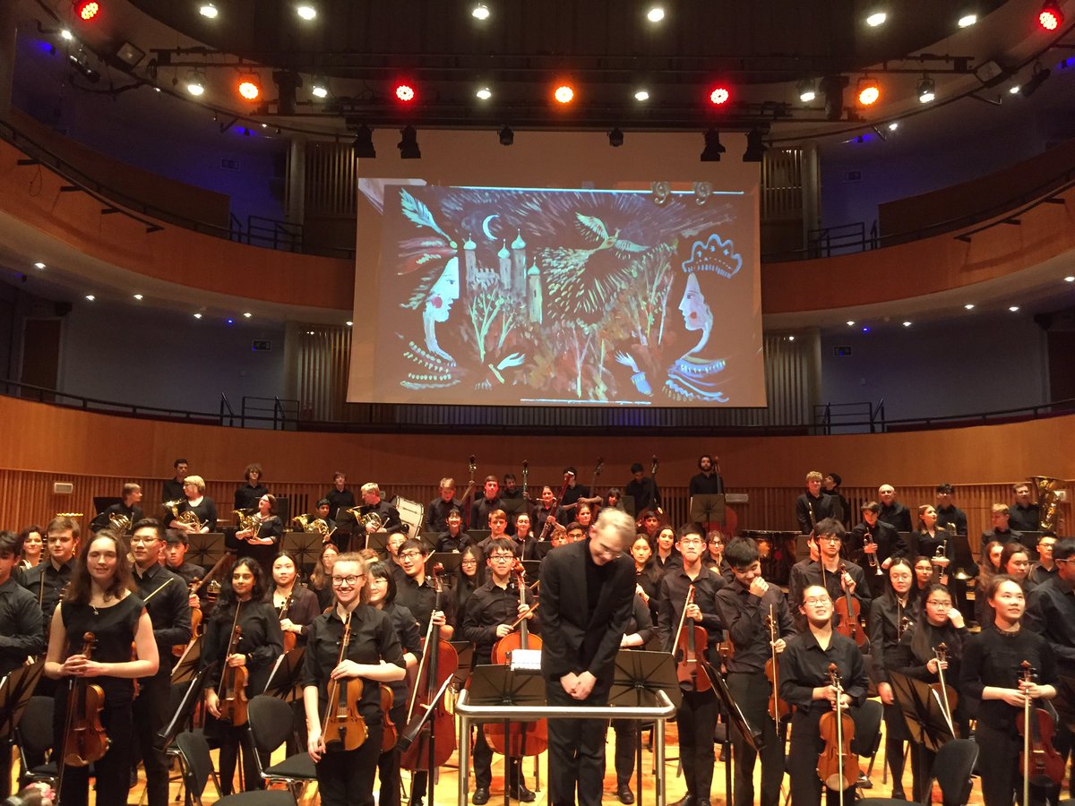 Superb performances of Peter and the Wolf and the Firebird by the brilliant school orchestra illustrated by James Mayhew at <a href="/KESBham/">King Edward's School</a> and part of @kes_outreach <a href="/BusyParentsNet/">Sarah Mullen</a> supported by <a href="/ace_national/">Arts Council England</a> <a href="/ace_midlands/">ACE Midlands</a>  .So proud to be a parent there.