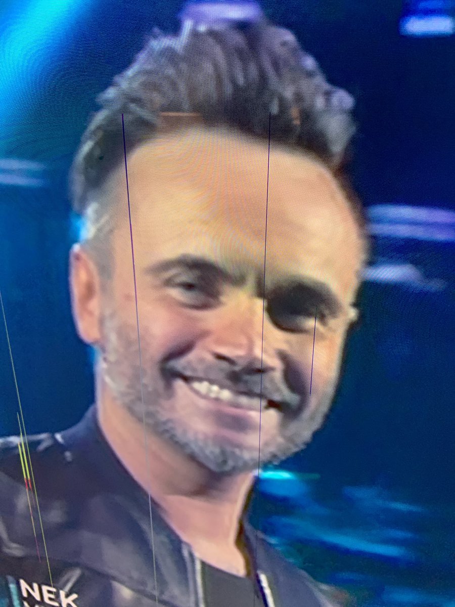 RudyZerbi's tweet photo. Ve lo dico da subito: il pezzo di Nek sarà nei top 3 in radio nelle settimane dopo il Festival. #festivaldisanremo2019 https://t.co/kdFVIeVaPw