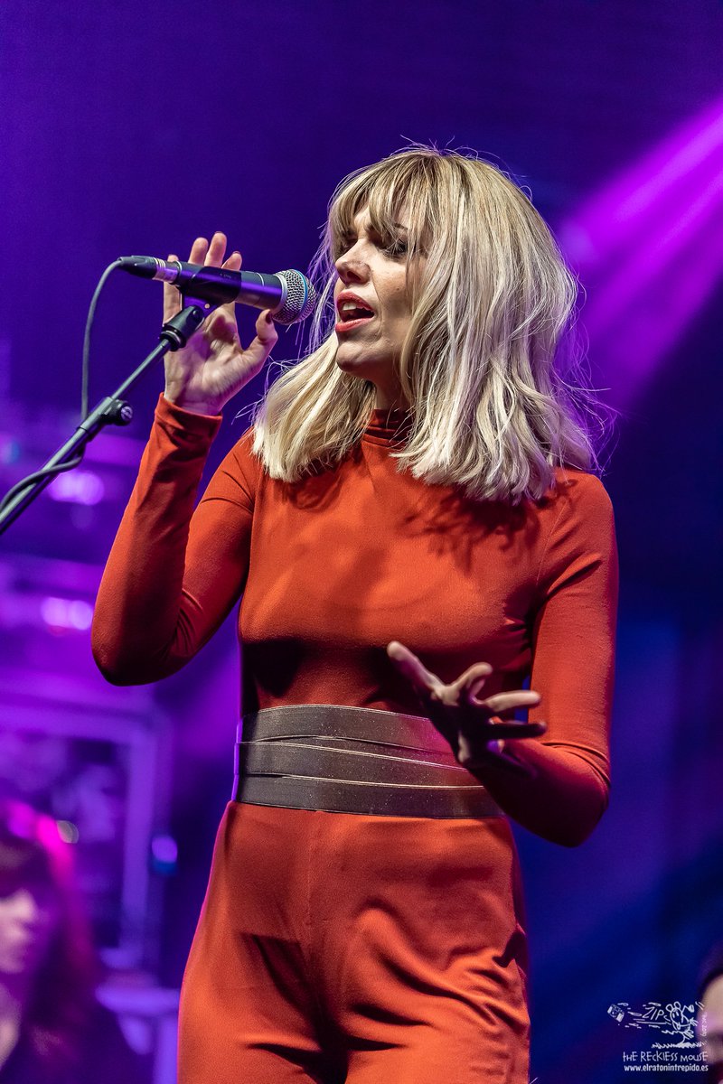 wrecklessmouse's tweet photo. @EvaRyjlen, en la grabación del #Asolas para @SolMusica, presentando #ViolenciaPosmoderna, su primer disco tras la disolución de @Idealipsticks.
#EvaRyjlen
#SolMusica
#Livemusic
#Idealipsticks
#conciertosmadrid
#conciertosenmadrid
#Elratonintrepido 🐭
#Therecklessmouse 🐁🧀 https://t.co/h1sDP5t1D5