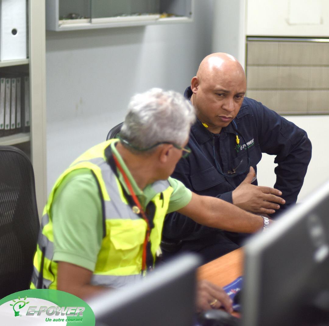 epowerhaiti's tweet photo. Ekip ki jere òganizasyon operasyon nou toujou an kontak ak enjenyè ak teknisyen Izin nan. Ansanm, yo planifye tout antretyen ki pou fèt nan E-Power. https://t.co/TAGwLmXgIf