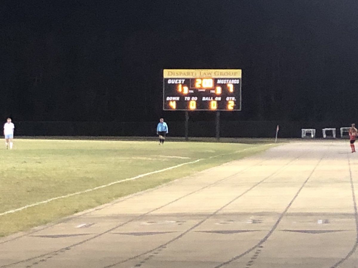 RoyalMcPherson3's tweet photo. Girls soccer wins 7-1. See everyone Friday for our next home game!! #builtforwinning https://t.co/ZxY3JvpYy7