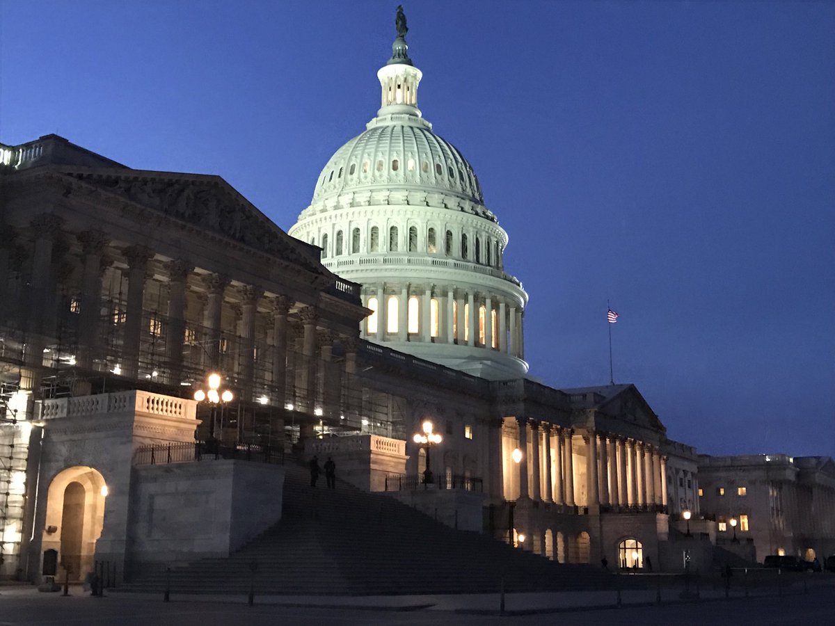 Thanks ⁦<a href="/realDonaldTrump/">Donald J. Trump</a>⁩ for not preempting #TheMaskedSinger! Photo by ⁦<a href="/MikeIannuzzi1/">Mike Iannuzzi</a>⁩...getting ready for the big show.