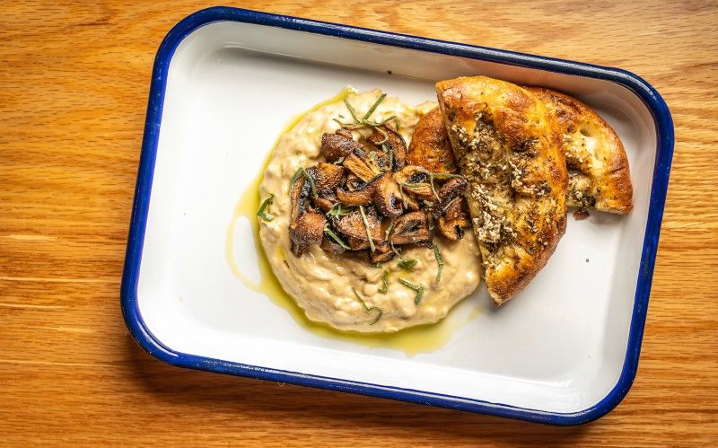 Next time your co-worker wants to grab lunch, suggest Mint Kitchen - New York's latest fast-casual spot with healthy Middle Eastern fare... buff.ly/2BnvklN