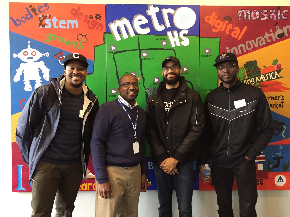 MetroECMS's tweet photo. Learning how important skills and integrity are to a career! Thank you Mr. Latta and Mrs. George for organizing the career fair @MetroECMS  @MetroHS @MetroInTech https://t.co/NBxQmFhMIi