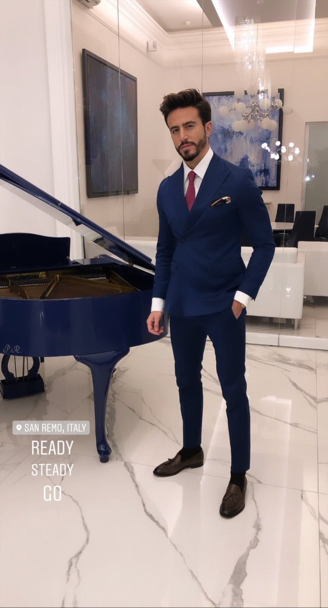 😍Que lindo vas esta noche <a href="/marcoferritv/">Marco Ferri</a> el azul es tu color
Me encanta verte en #sanremo2019 estos eventos te resalzan