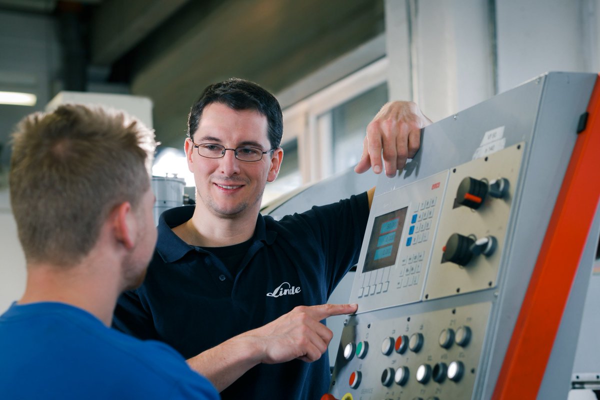 Join team #Linde as a Site Services Technician in Hillsboro, OR. The role provides site services in support of all bulk gas delivery and purification systems for multiple high purity electronics based customers. Apply today: bit.ly/2BlYpy6 #HotJobsatLinde