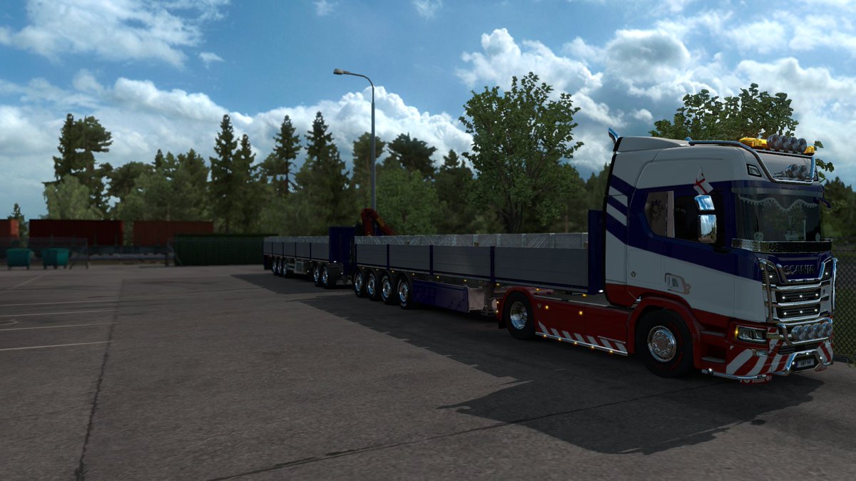 DTails89's tweet photo. loaded up ready to deliver https://t.co/HvCBipUBSv