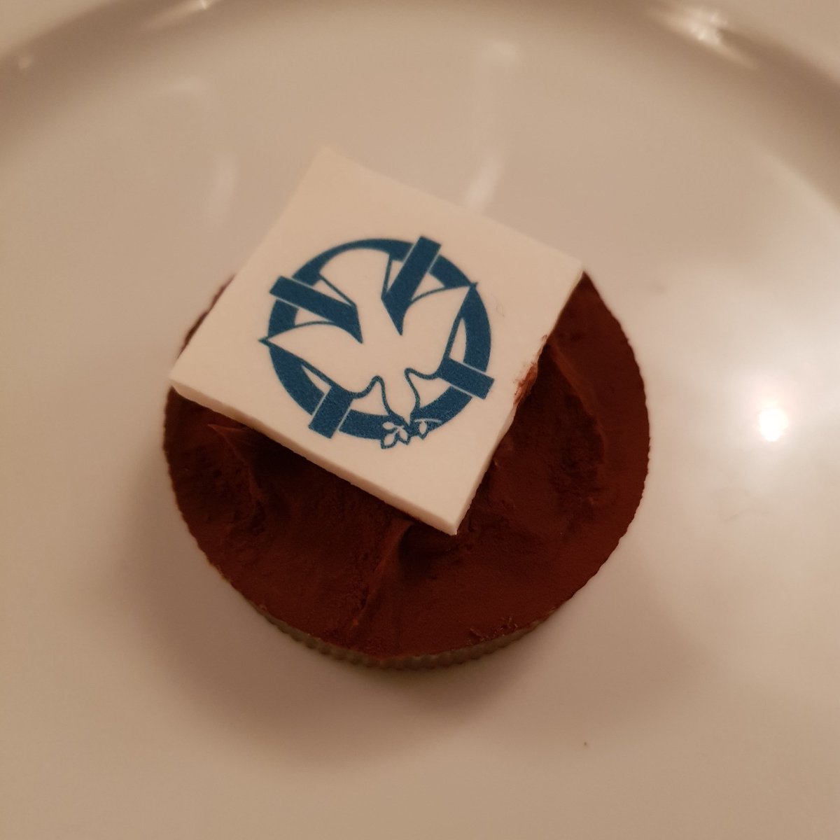 NillaHelgesson's tweet photo. Trevlig middag, härlig utsikt och fantastiskt sällskap. #famna #ideburenvälfärd #Tio2030 https://t.co/c7YigpUD5b
