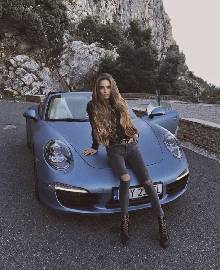 Cars With Girls Porsche