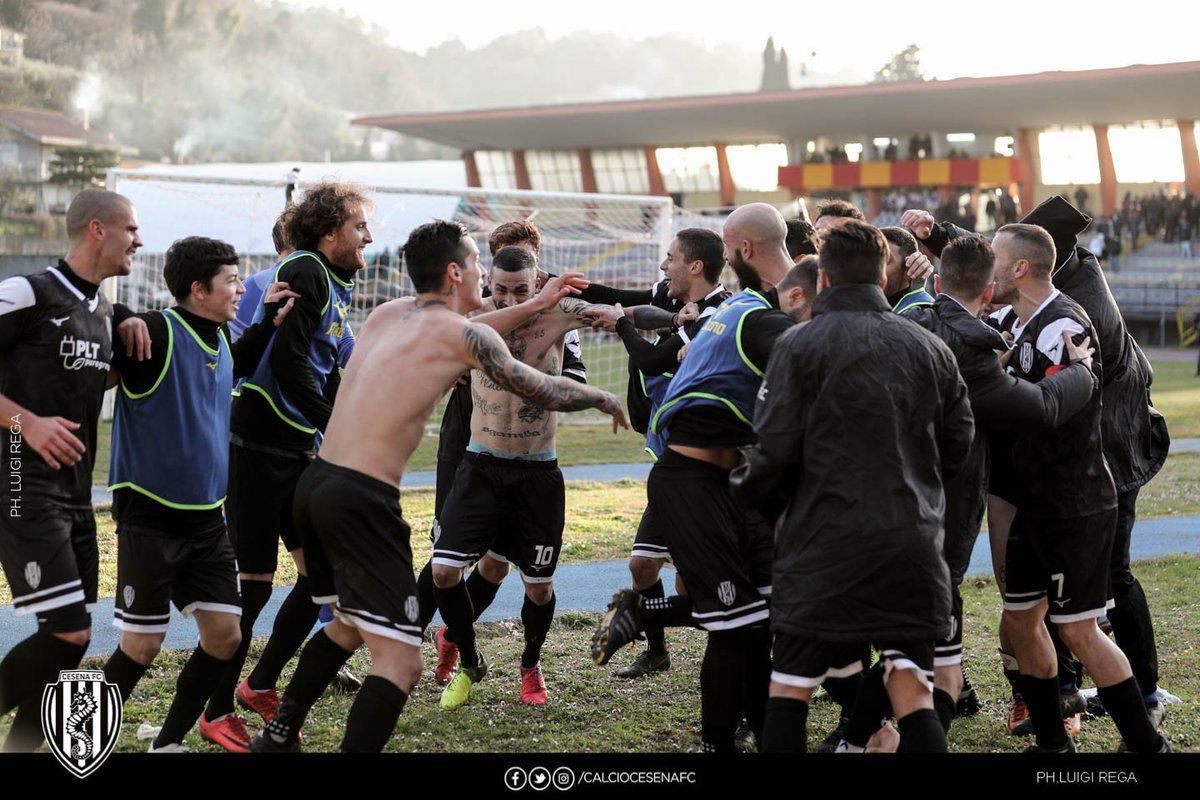 calciocesenafc's tweet photo. "Eravamo consapevoli della delicatezza di questa trasferta. Si è visto anche dall’esultanza in panchina e, a fine gara, con i nostri tifosi”.
🎙️Francesco #Viscomi
🏟️ #FraCes
📺#Pianeta #Bianconero
https://t.co/Rm0A11yv1O https://t.co/OjY9B4y7hy