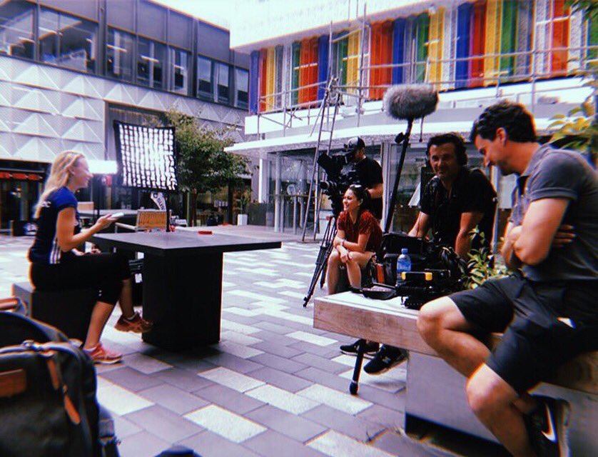 hkmartin7's tweet photo. Good practice match yesterday in the heat 🔥 & then enjoyed filming with @WhisperFilmsUK for @FIH_Hockey in the afternoon. Keep your 👀 peeled for the next ep of Inside the D! #instascroll #fihproleague https://t.co/A7vMvu2jCP