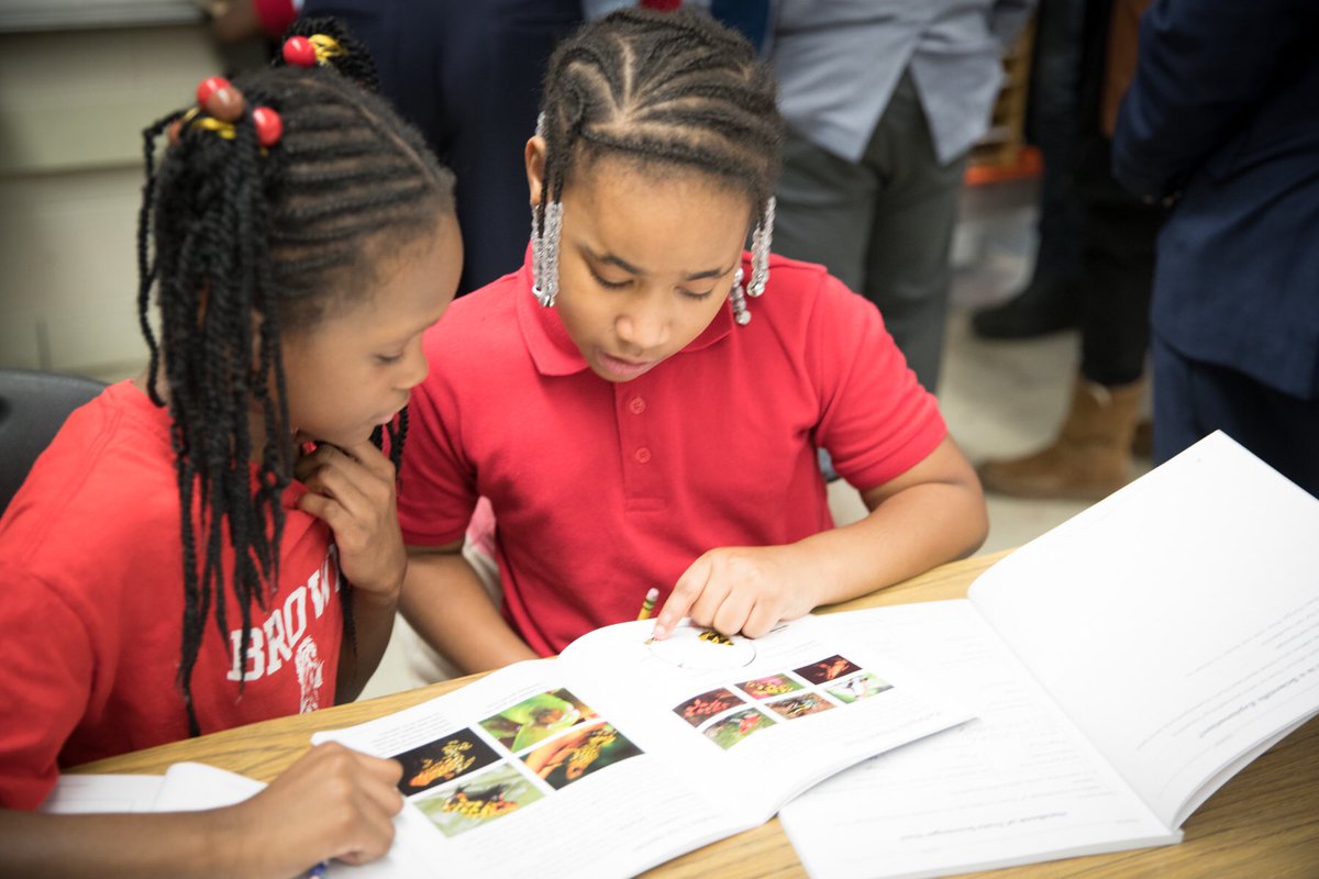 Archive: Mayor Rahm Emanuel tweet media